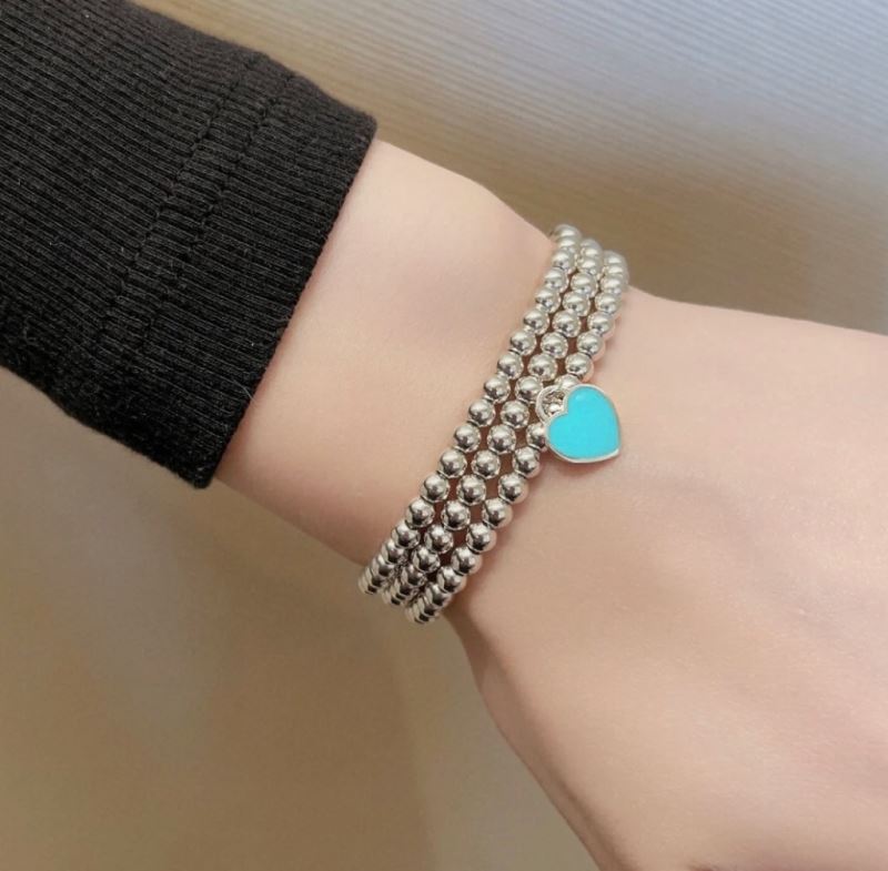 T*f*ny necklaces